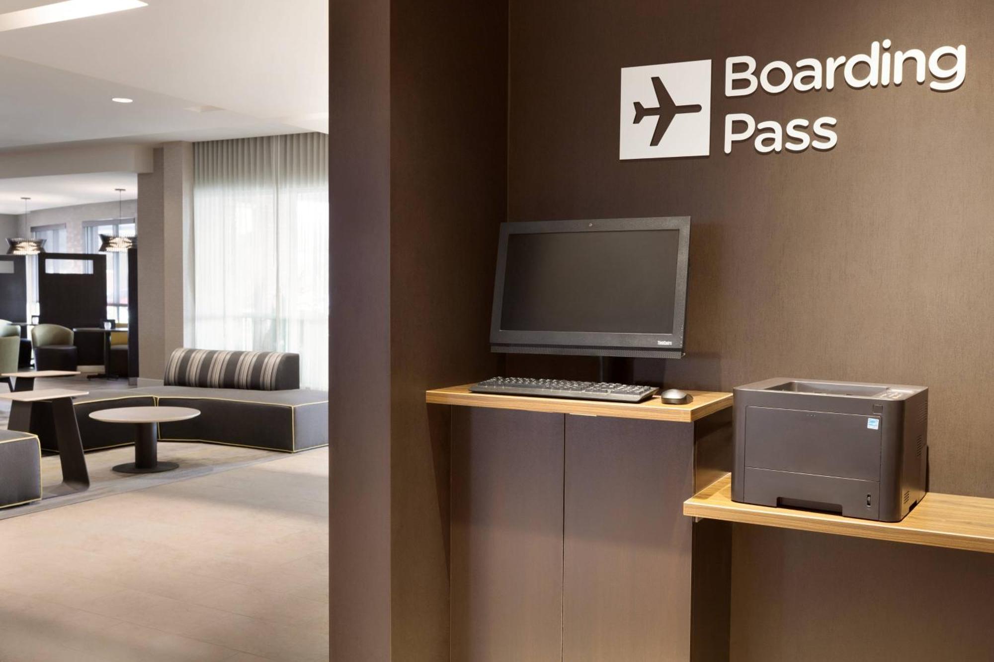 Hotel Courtyard By Marriott Boston Dedham/Westwood Esterno foto